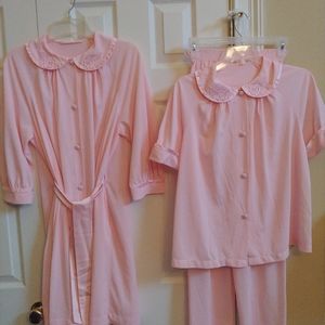 Vintage Vanity Fair Pajama and Robe set